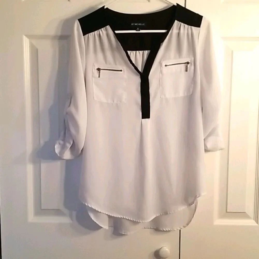 My Michelle zipper pocket statement blouse size M